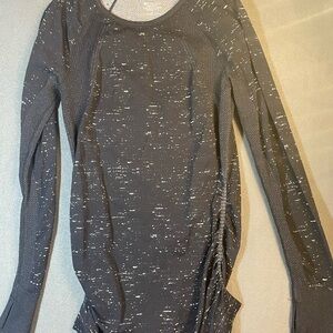 Women's Athleta Long Sleeve workout Top